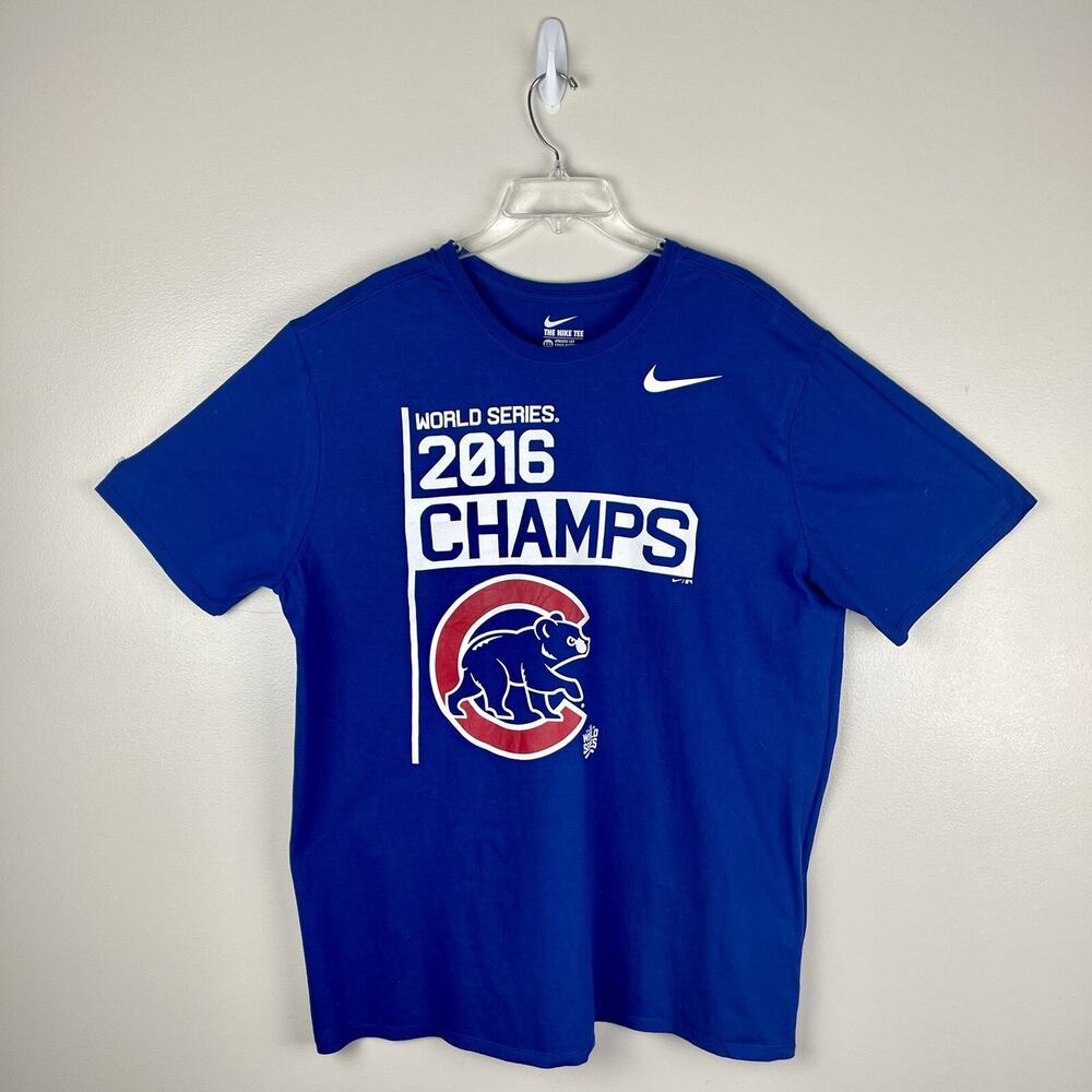 Men's XXL The Nike Tee World Series Chicago Cubs 2016 Champs T-Shirt